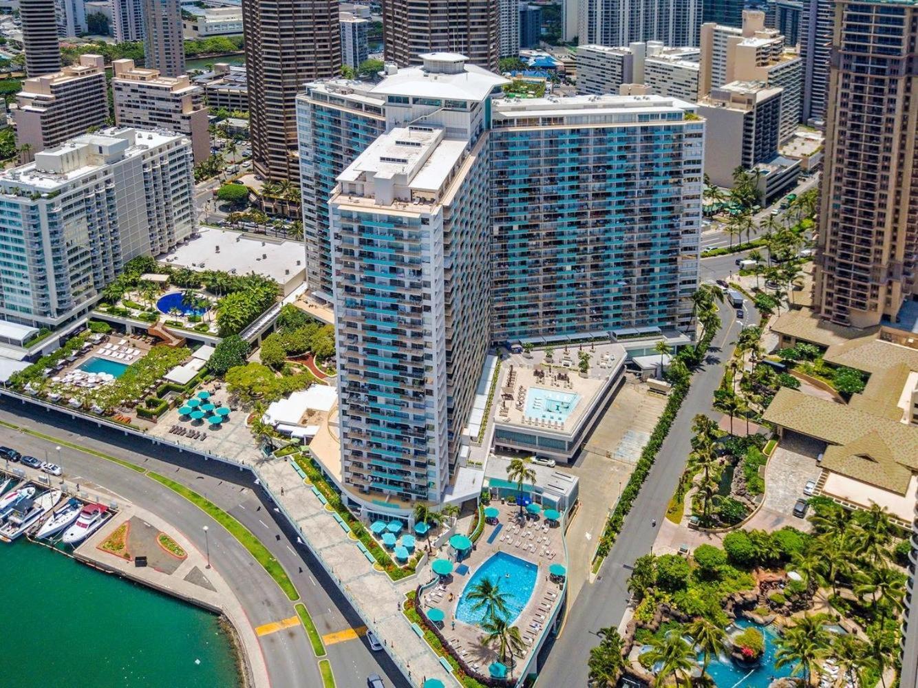 Ilikai Tower One Bedroom Lagoon View Waikiki Condos With Lanai & Free Wifi Honolulu Ruang foto