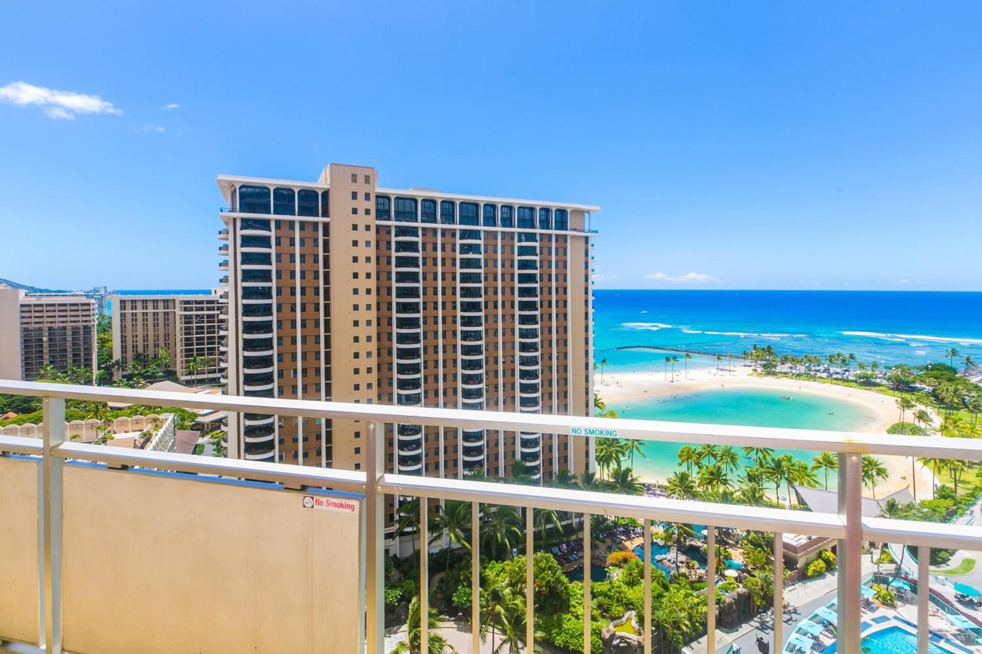 Ilikai Tower One Bedroom Lagoon View Waikiki Condos With Lanai & Free Wifi Honolulu Ruang foto