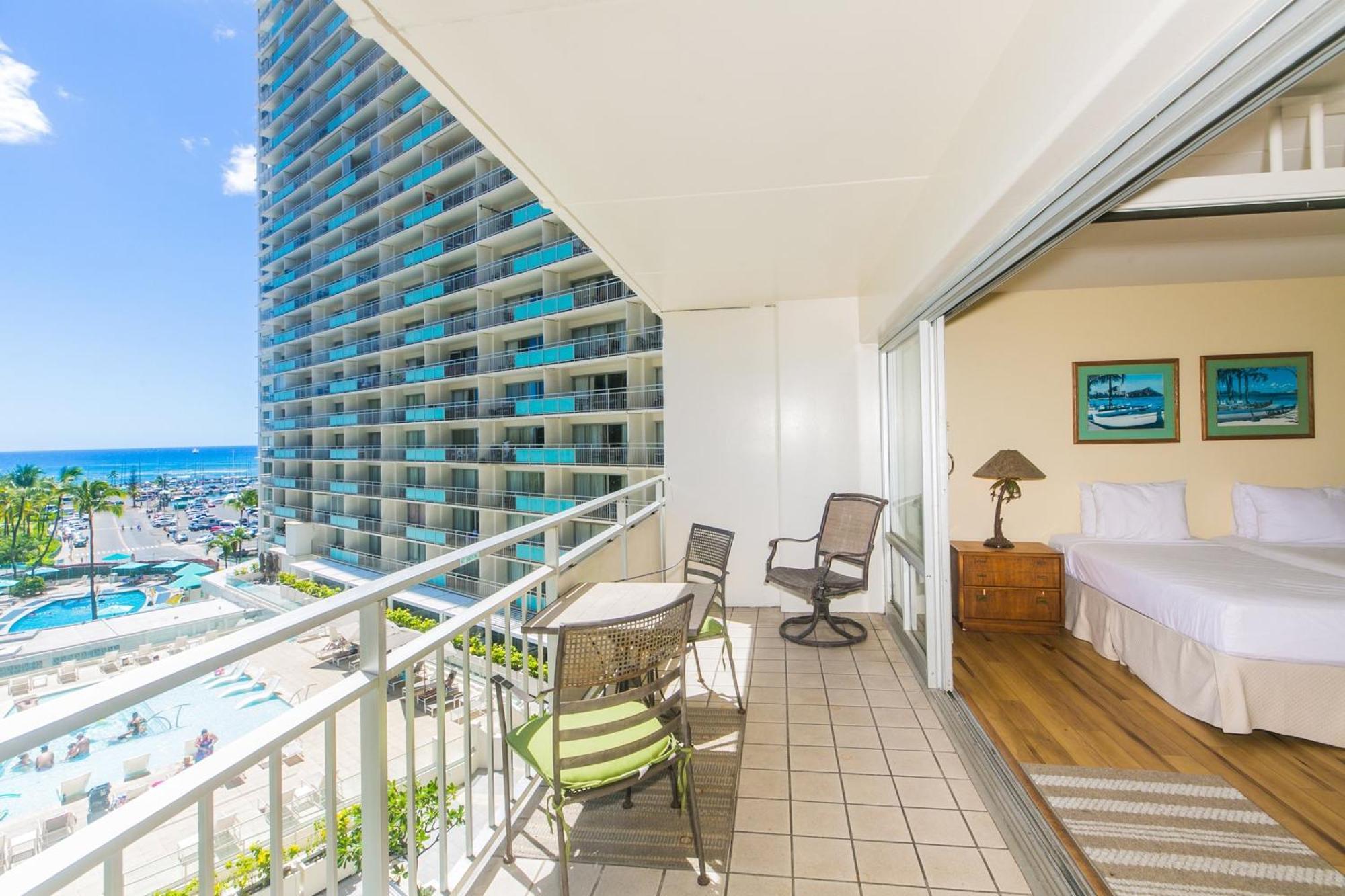 Ilikai Tower One Bedroom Lagoon View Waikiki Condos With Lanai & Free Wifi Honolulu Ruang foto